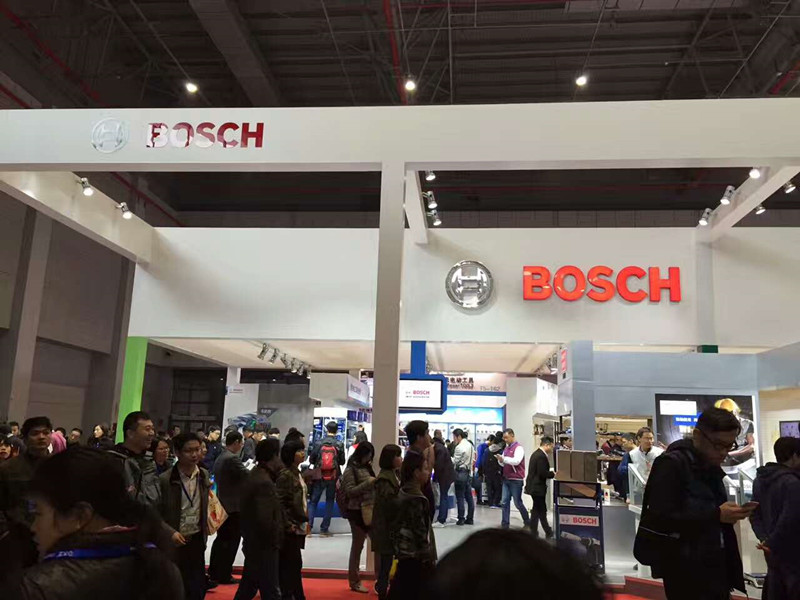 万众瞩目--第三十一届国际五金工具展利来w66方案专题论坛